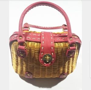 ❌❌ SOLD ❌❌VTG Wicker Picnic Polka Dot Purse